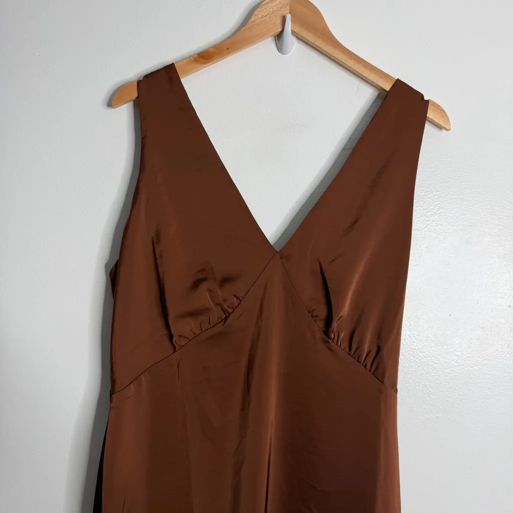 NWT Old Navy Cocoa Satin Summer Wedding Sleeveless Midi Slip Dress 12 Minimalist - Image 8