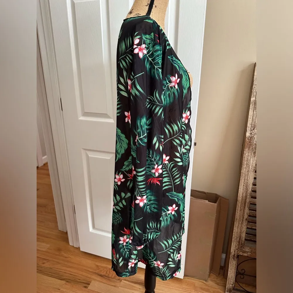 Tropical Black and Green Bikini with Bold Botanical Print Size XL - Image 6