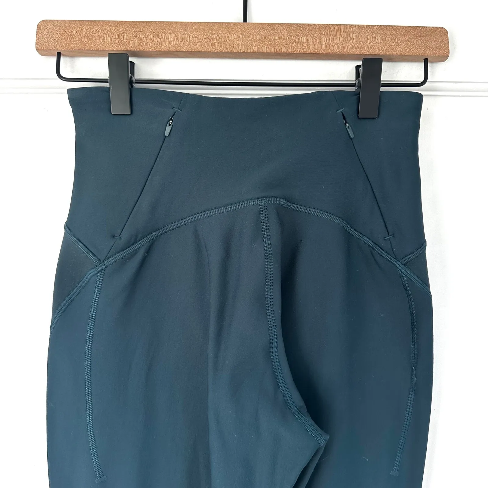 Lululemon Chase the Chill Super High - Image 10