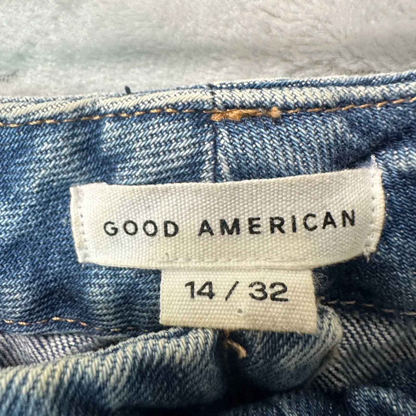Good American Womens Good Curve Straight Jeans 14/32 Clean Girl Raw Hem - Image 4