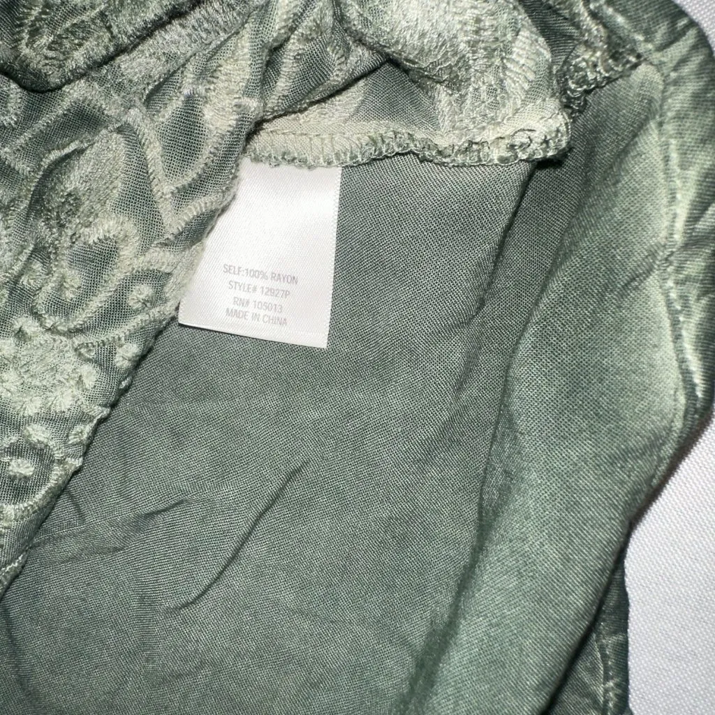 Blue Rain - Teal Green Floral Tank Blouse Size Small Embroidered - Image 9