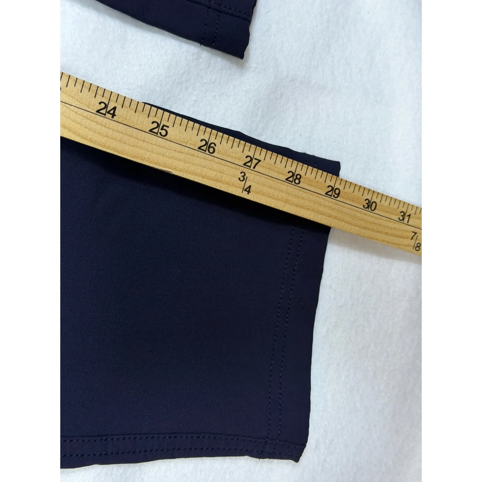 Duluth Trading Co Women's Navy Blue Cargo Pocket Hiking Pants Size 6 x 29 - Image 4