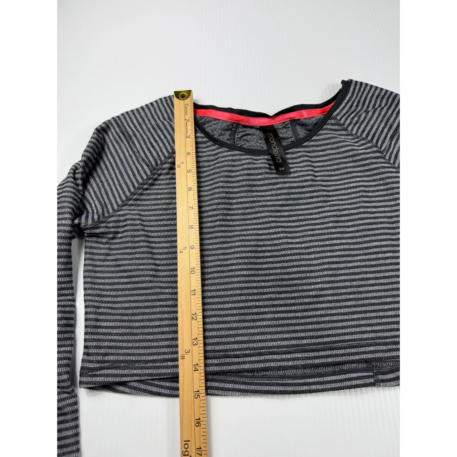 Mondetta Striped Cropped Long Sleeve‎ Top Athletic Pullover S - Image 4