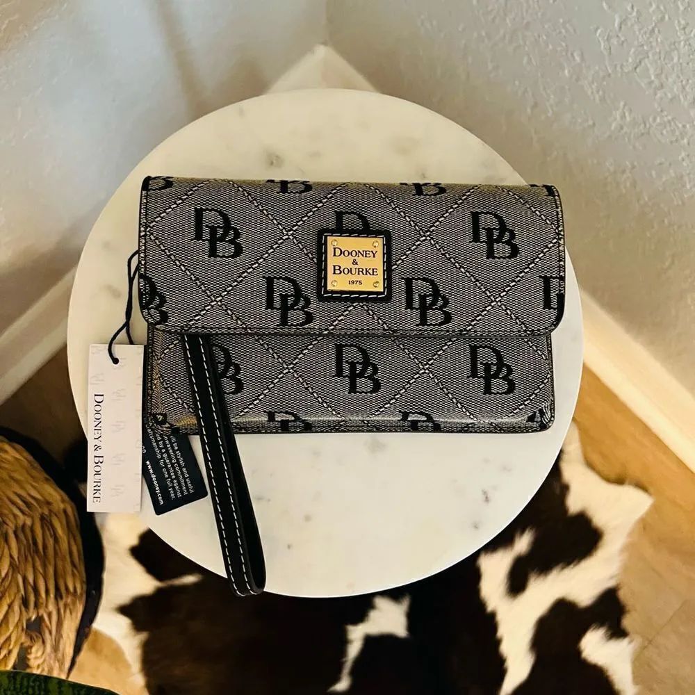 DOONEY & BOURKE Milly Logo‎ Wristlet Wallet Clutch, Gray Black, NWT - Image 2