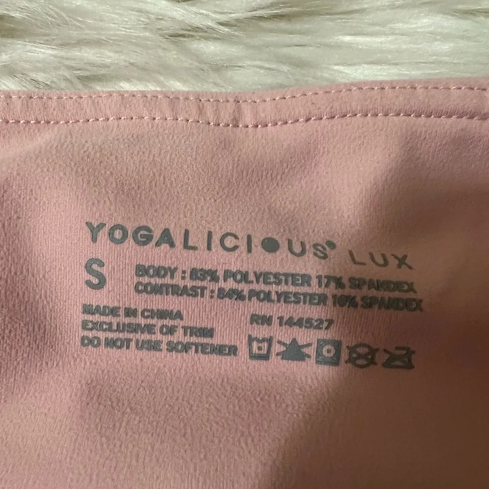 Yogalicious pink yoga leggings - Image 2