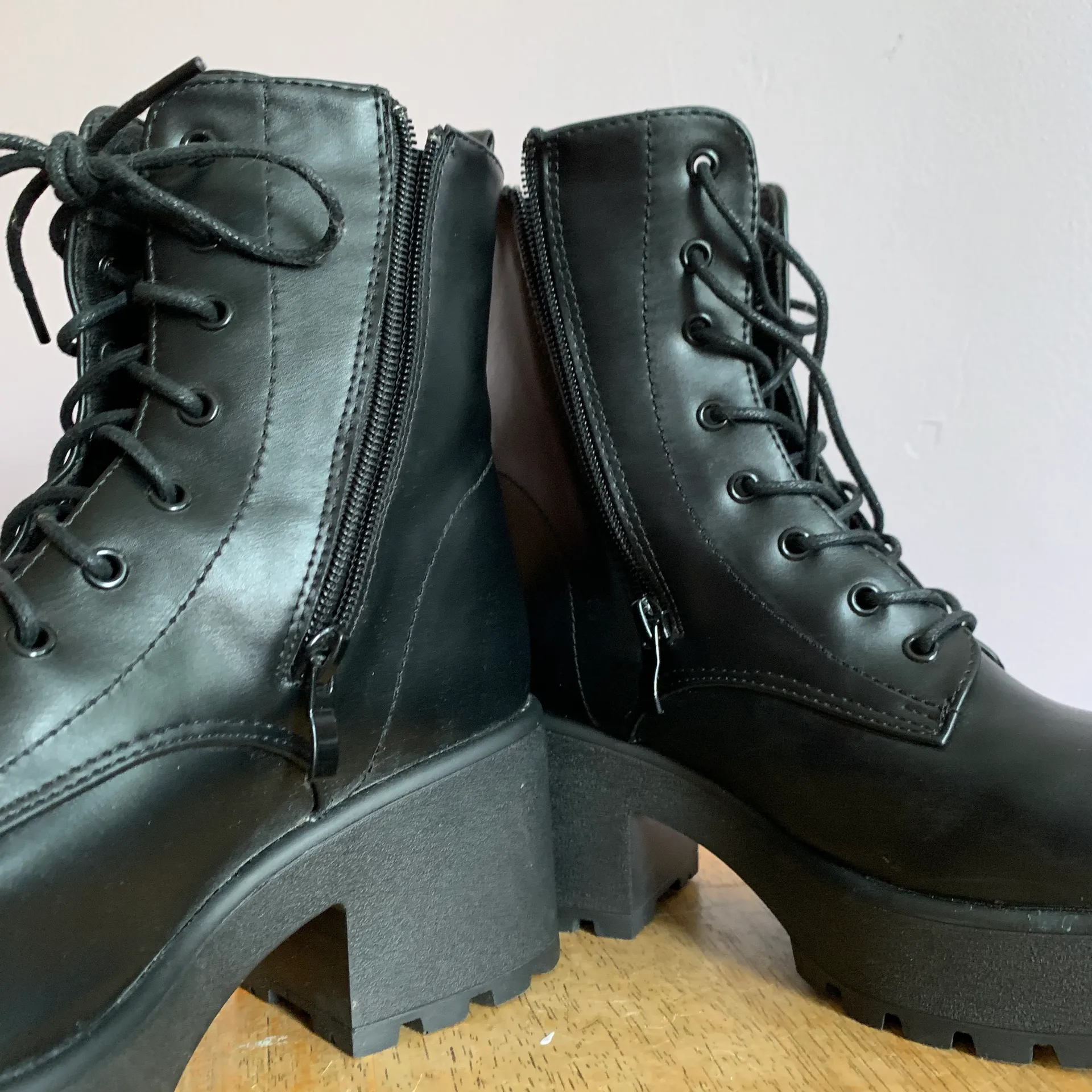 Black Combat Boot Size 8 - Image 3