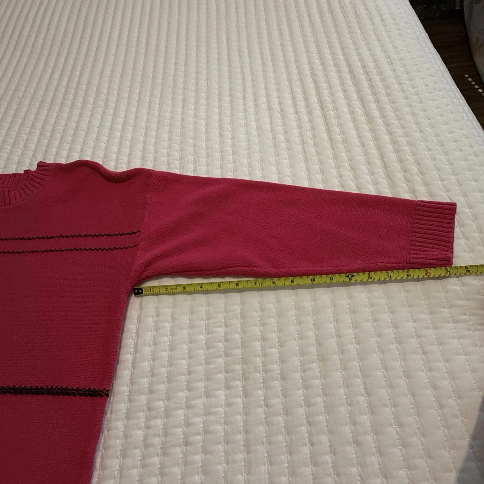 Karl Lagerfeld  Eiffel Tower Pink / Black Pullover Knit Sweater Sz L Large - Image 6