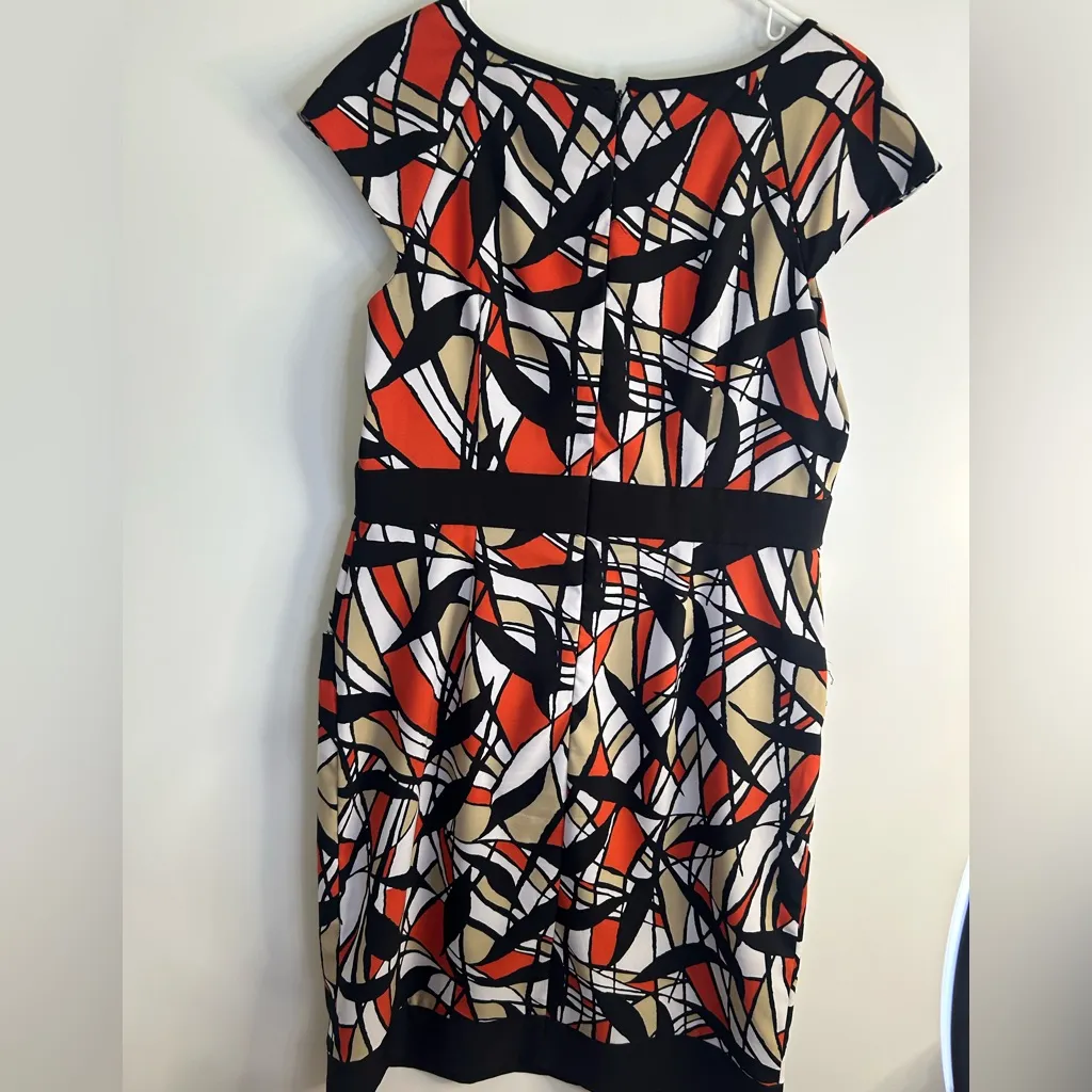 Scarlett dress. Used. Excellent condition. Size 14. Multicolor. - Image 2