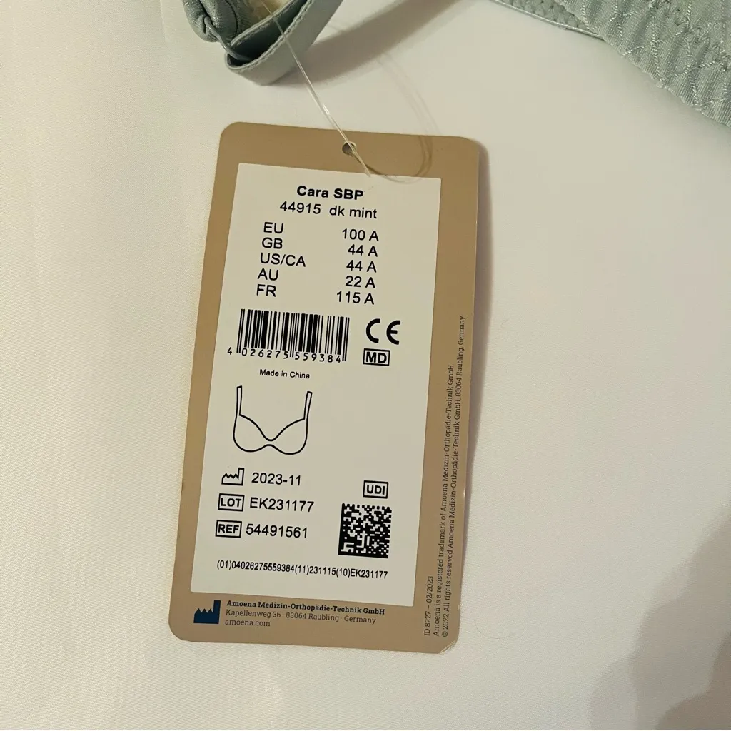 NWT Amoena Cara Padded Wire Free Masectotomy Bra size 44A Dark Mint Green - Image 8