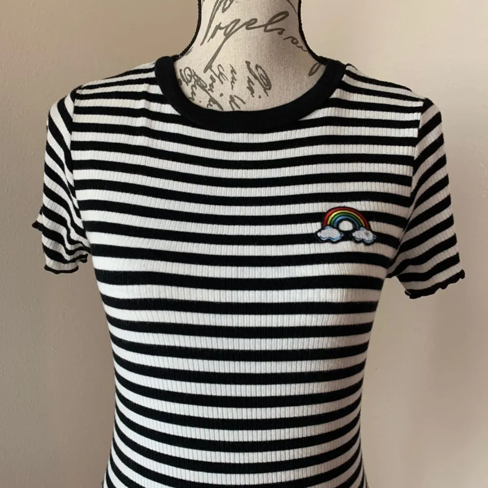 Black And White Top  - Image 4