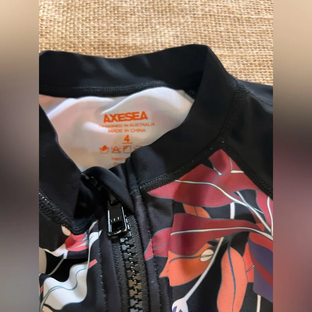 Black Mauve Crm Floral One Piece Swimsuit zip front full coverage summer beach Size 4 - Image 6