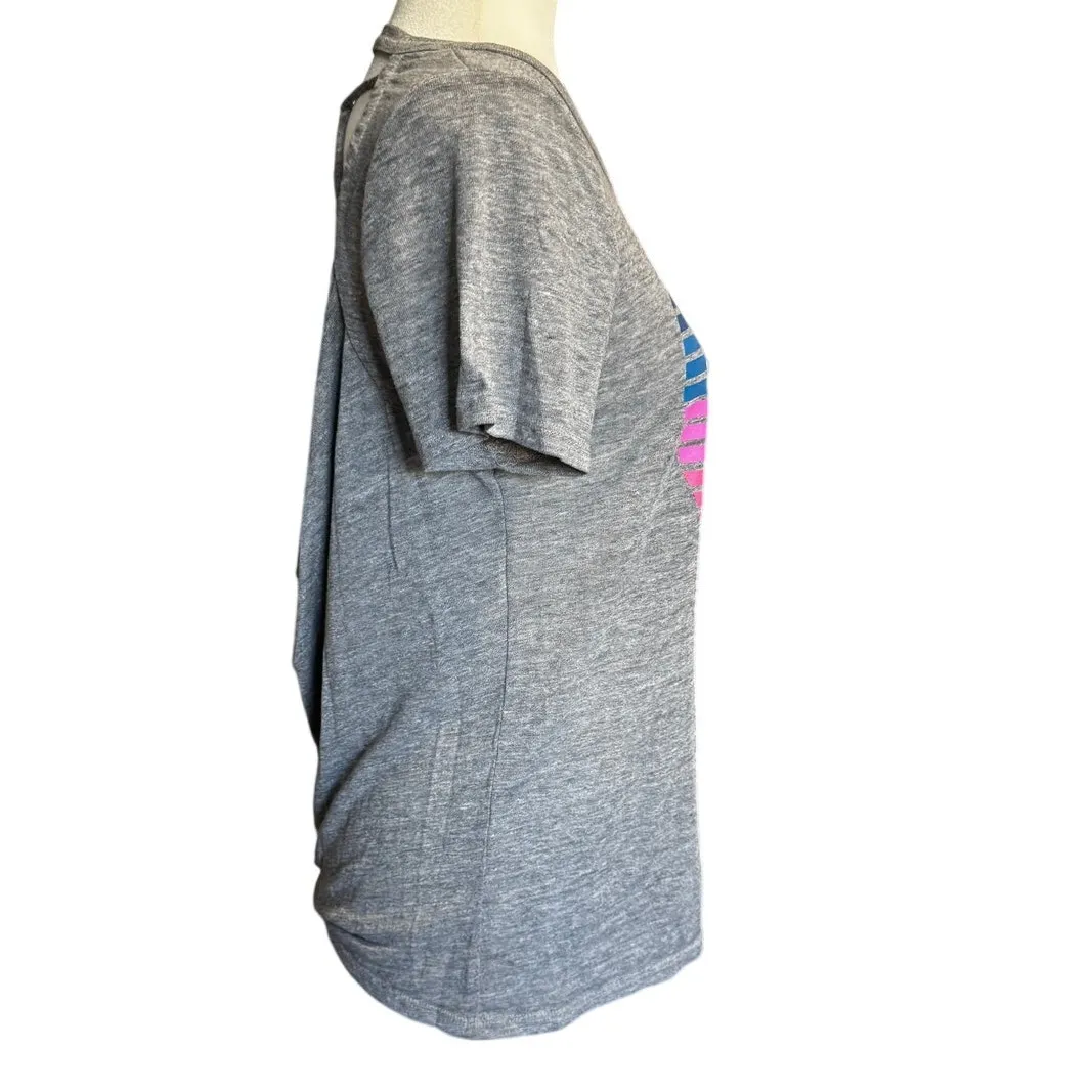 Chaser Heart Graphic Backless Open Back Tee Size M - Image 3