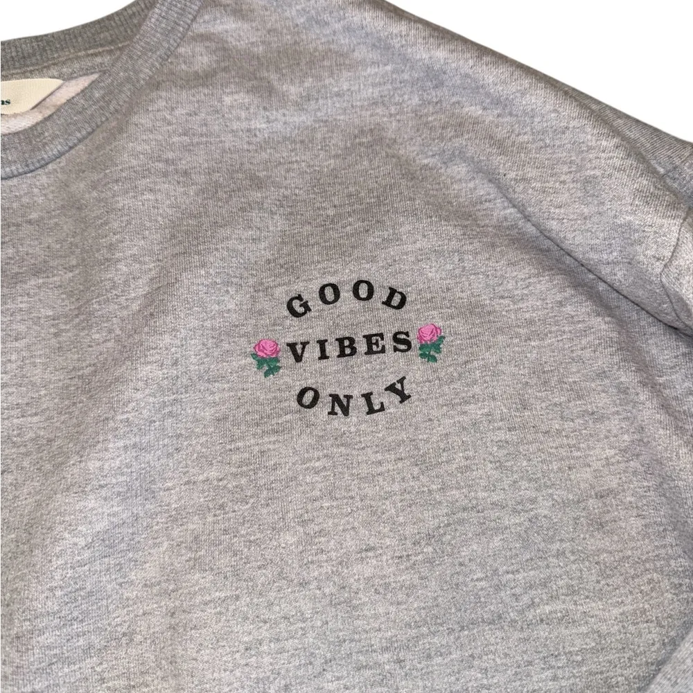 Good Vibes Crew Neck Sweater Gray Size XL - Image 3