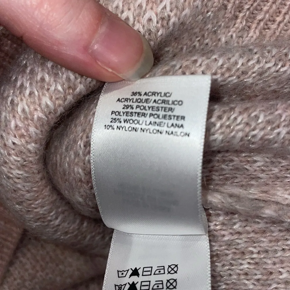 Lucky brand pink camo sweater - Image 3