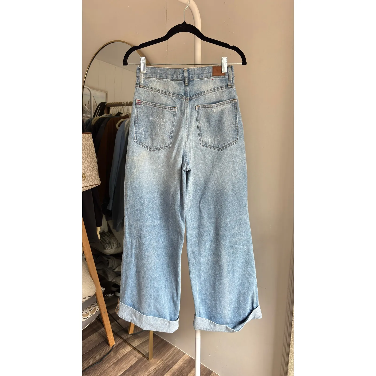 $80 BDG Urban Outfitters Skater Baggy Light Wash Distressed Jeans Size 25 Blue - Image 7