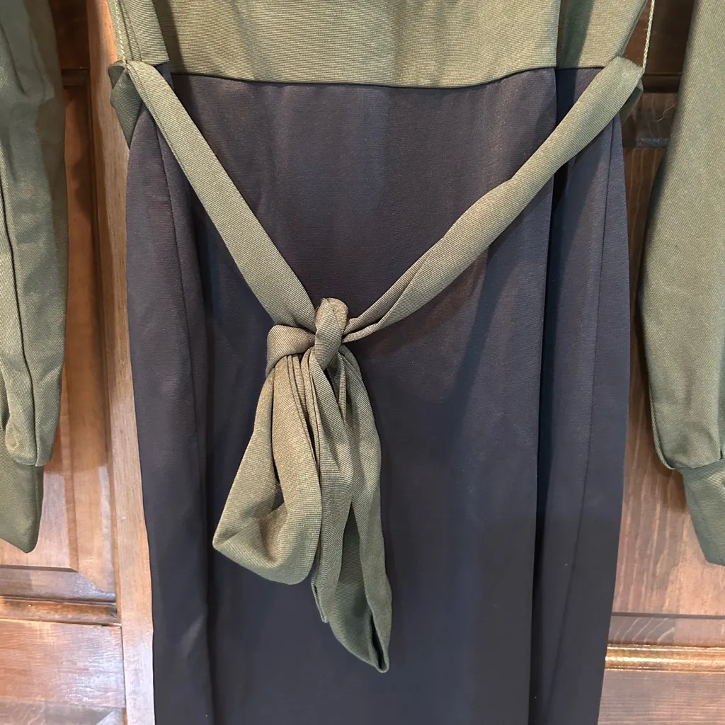 NWT Grace Karin Women’s V Neck Belted Wrap Two Tone Dress Size Medium Green - Image 3