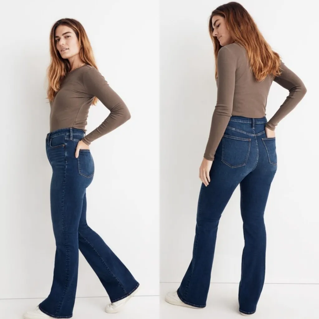 Madewell Curvy Skinny Flare Jeans in Colleton Wash - Image 3