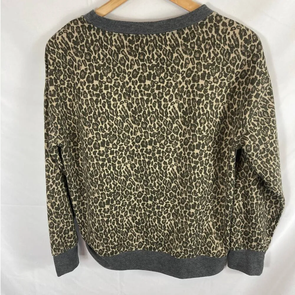 Splendid Animal Print Pullover Sweater size medium - Image 5