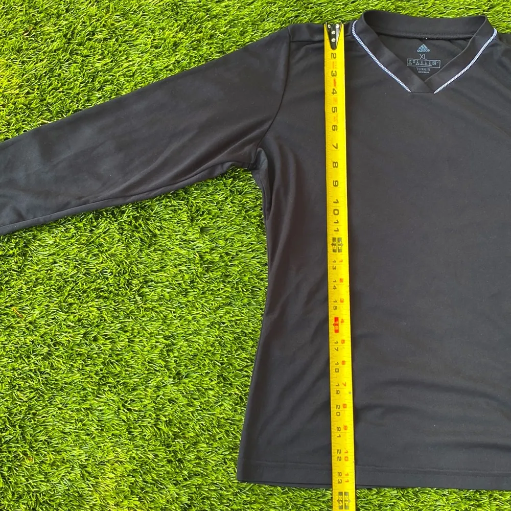 Adidas long sleeve t shirt - Image 3