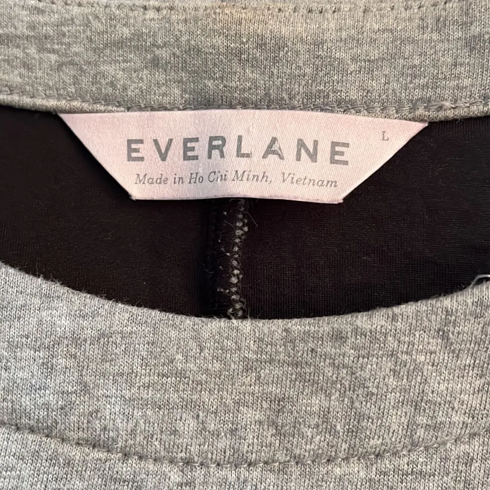 Everlane Women’s Box Fit Top Size L - Image 7