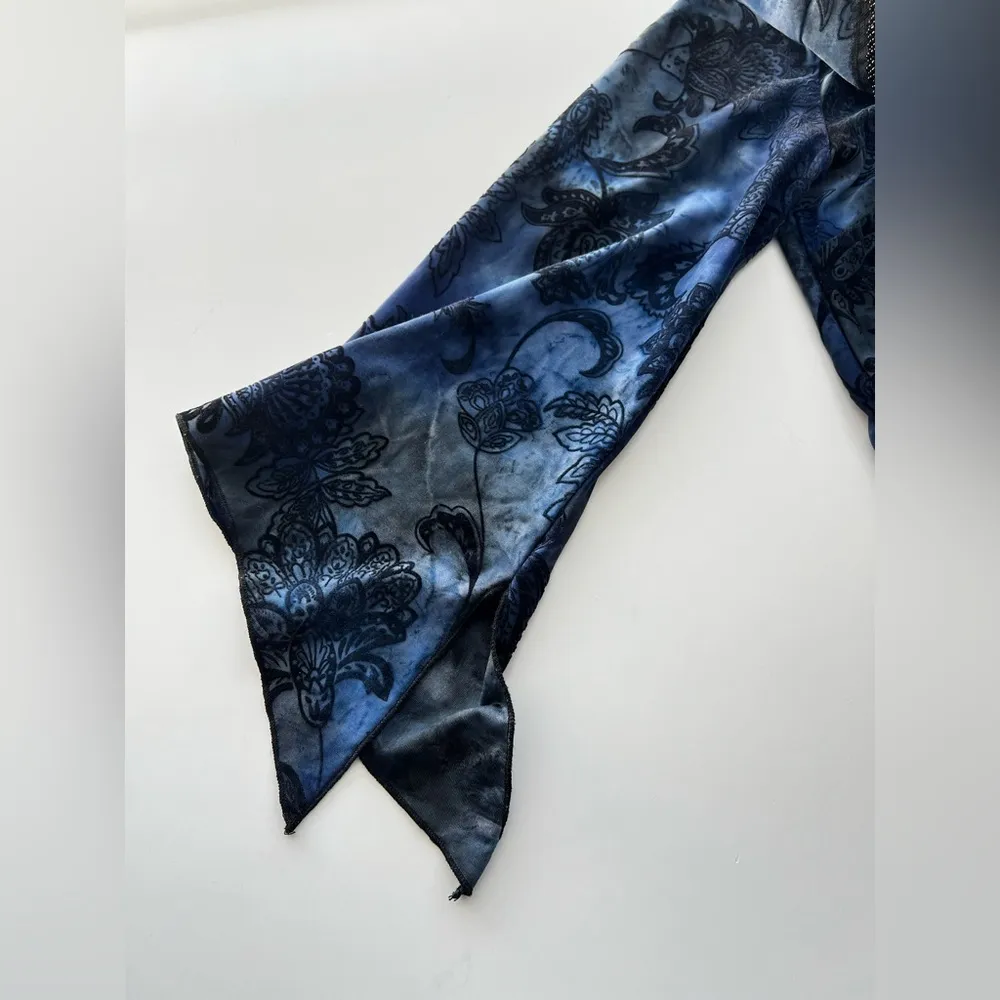 Top dark blue beaded Slit sleeveses stretchy whimsical artsy Black Size M - Image 5