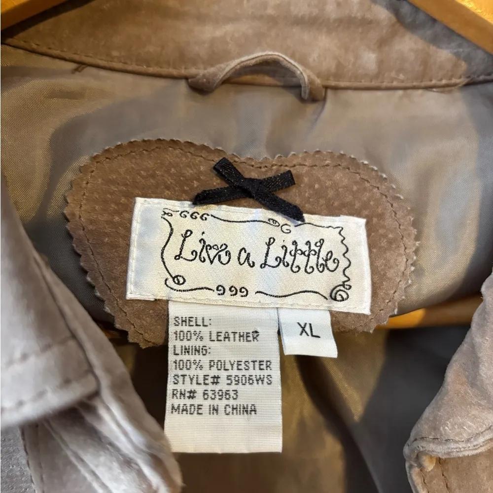 Tan suede button up jacket - Image 6