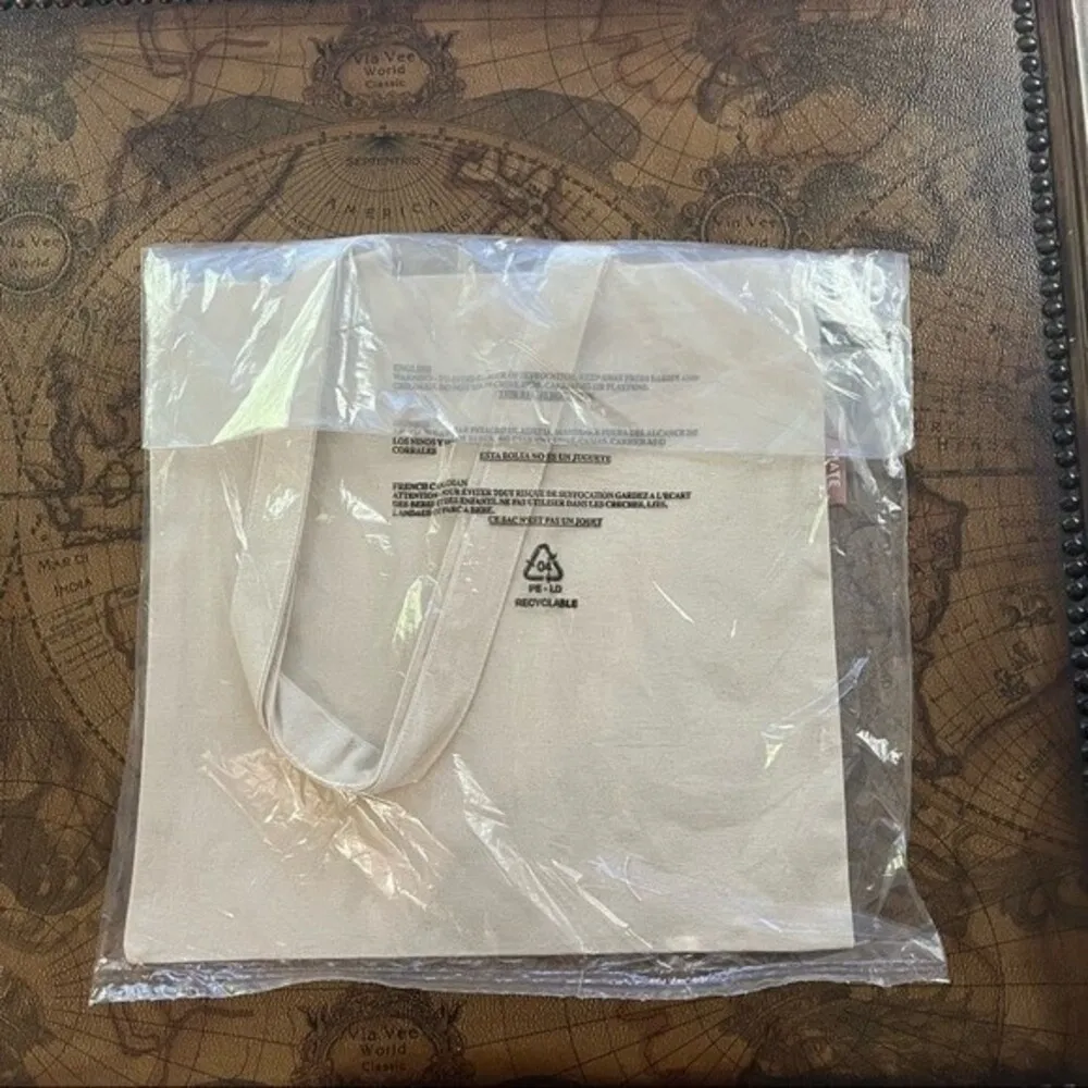 NWT Mate Makin Moves Natural Beige Organic Cotton Canvas Tote Ocean Carryall - Image 3