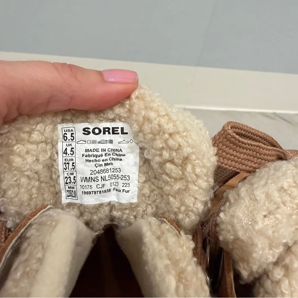 Sorel Women’s Tan Suede Ankle Boots NWT6.5 - Image 4