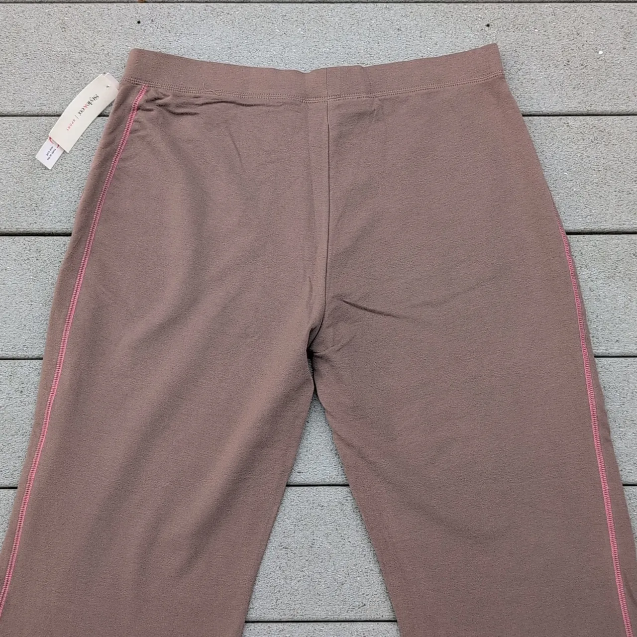 NWT Style & Co Sport Mid-Calf Loose Fit Capri Pants - Image 8
