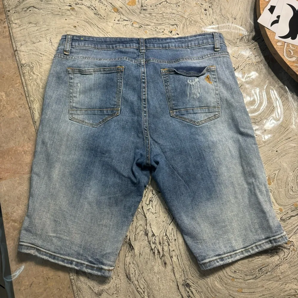 Women’s denim Jean distressed ripped shorts Size 13/14
Brand is Vip In great Blue - Image 4