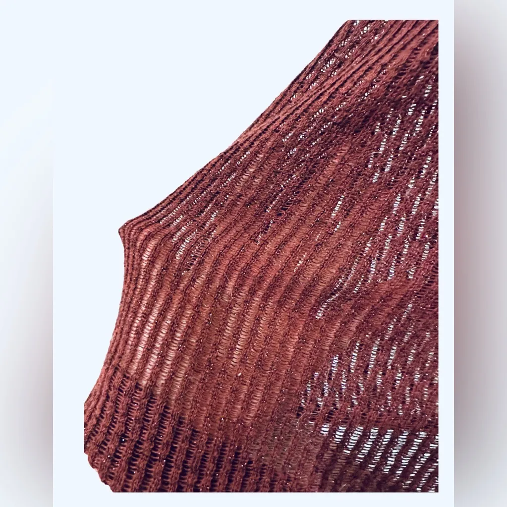 Wine Colored Sweater. - Image 4