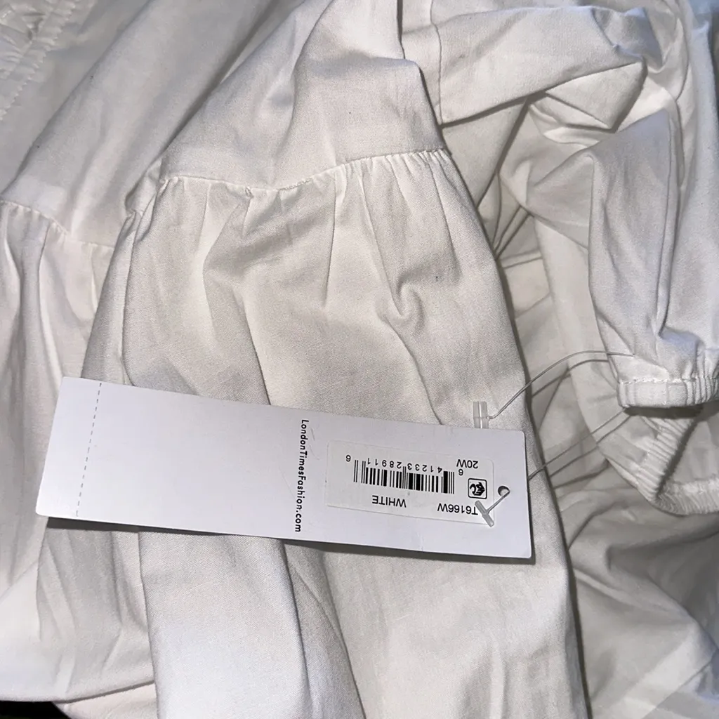 NWT London Times Women's Short Sleeve Ruffle V-Neck Tiered Hi-Low - Image 8