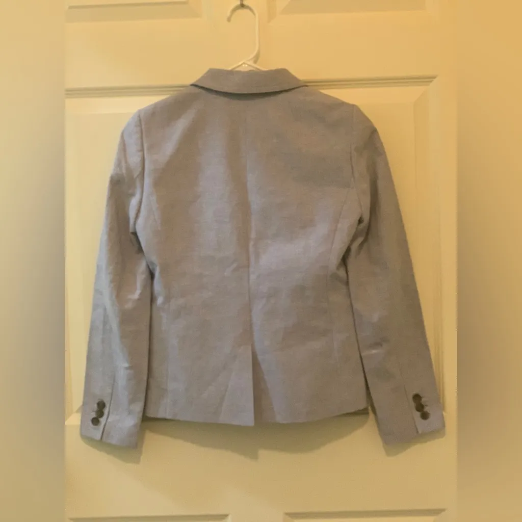 J Crew Women's Light Blue Linen Blend  Buttoned Blazer.   Size-2 - Image 3