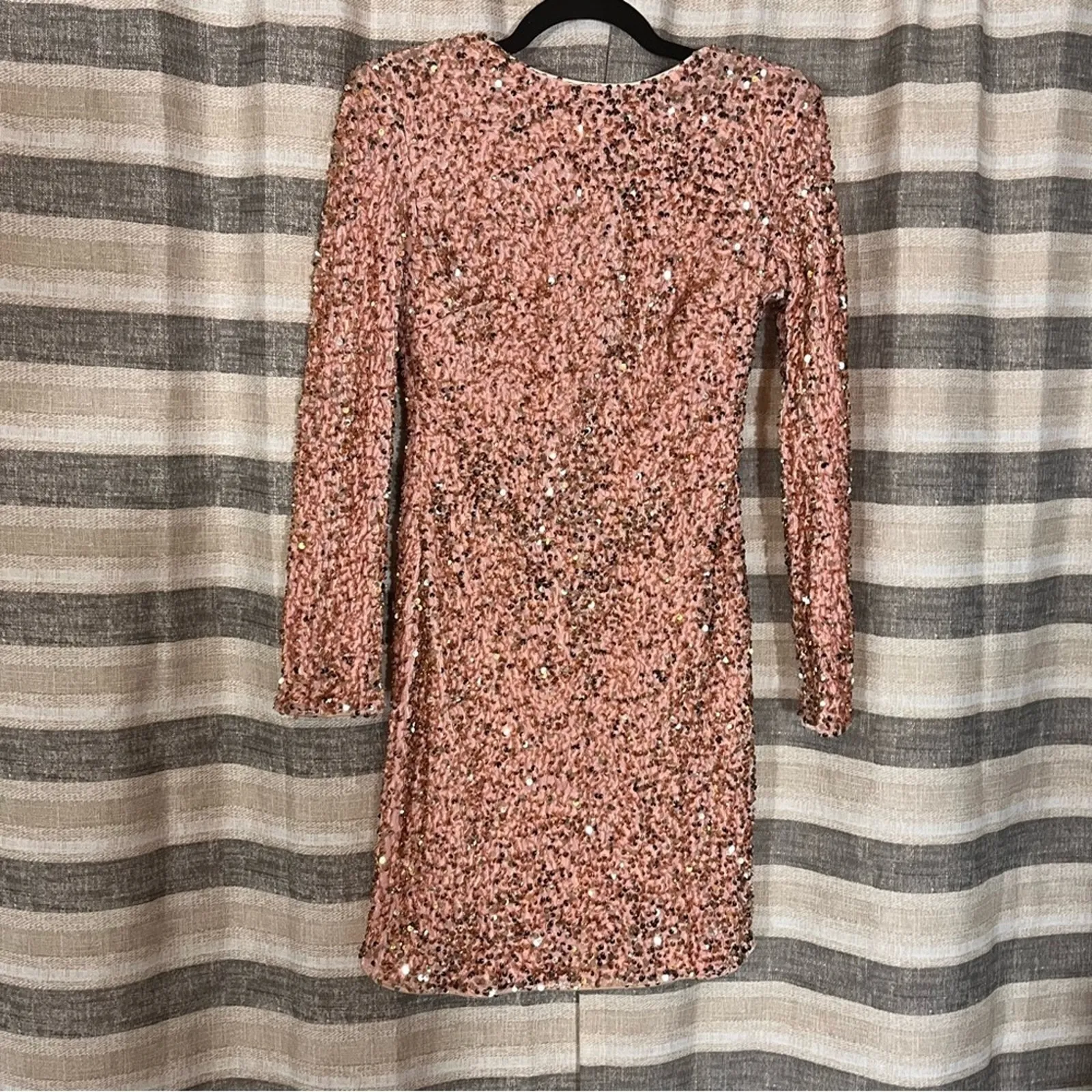 Love & Lemonade Pink Sequin‎ Dress Size Large - Image 2