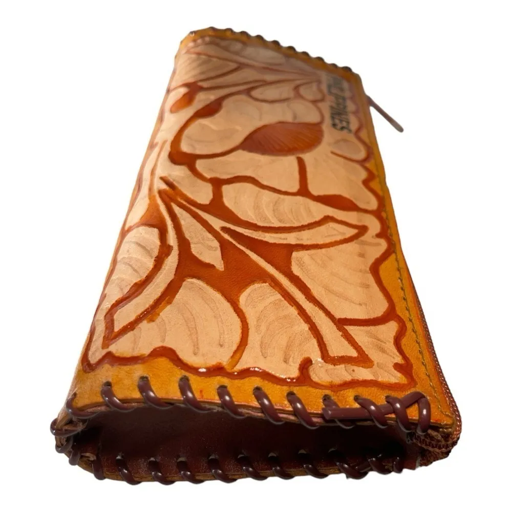 Handmade Leather coin, keys etc. zipper pouch, made in Philippines Brown - Image 3