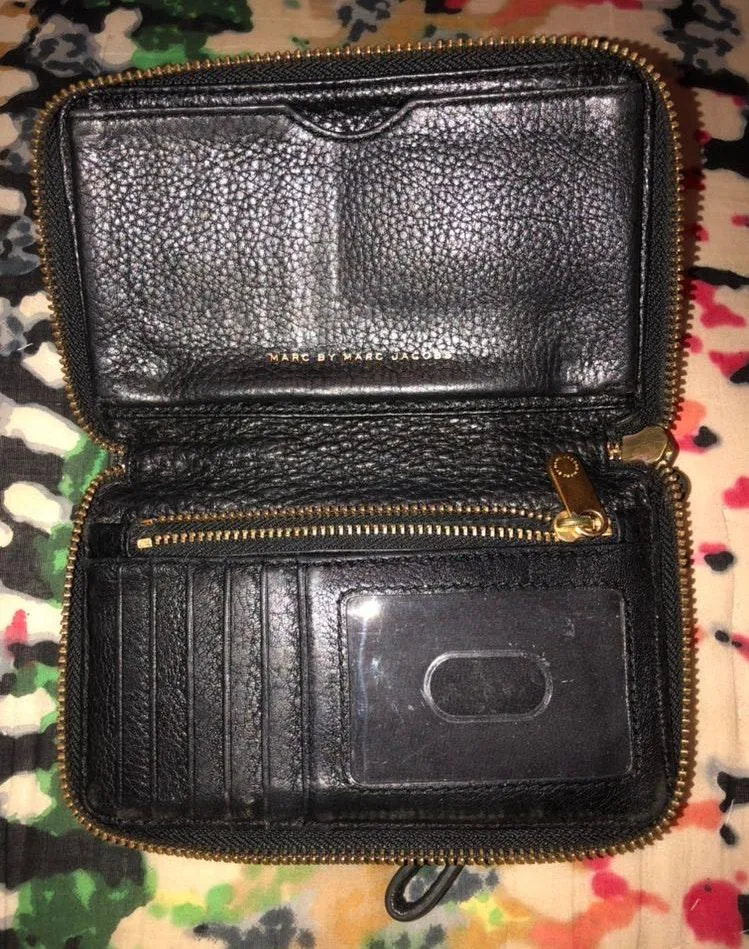 Marc by Marc Jacobs Marc Jacobs Leather Wallet Clutch - Image 2