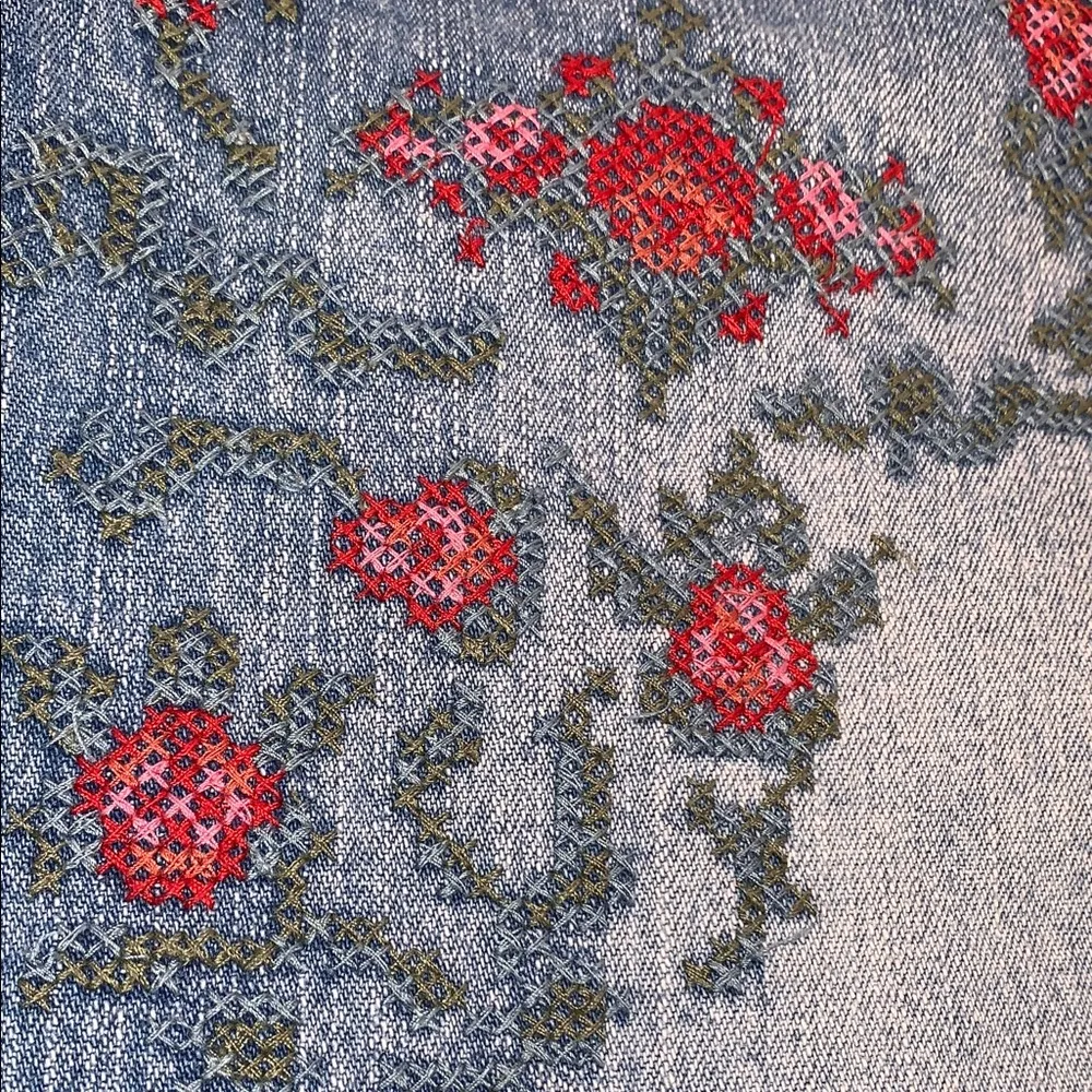 Vintage RALPH Lauren Denim Mini Skirt CrossStitch Floral Roses Embroidery 10 Y2K - Image 12