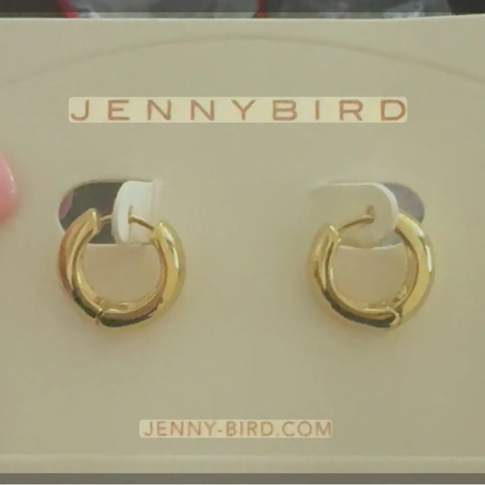 JENNY BIRD Toni Hinged Hoop Earrings - Small, Gold, BRAND NEW, $110 - Image 5