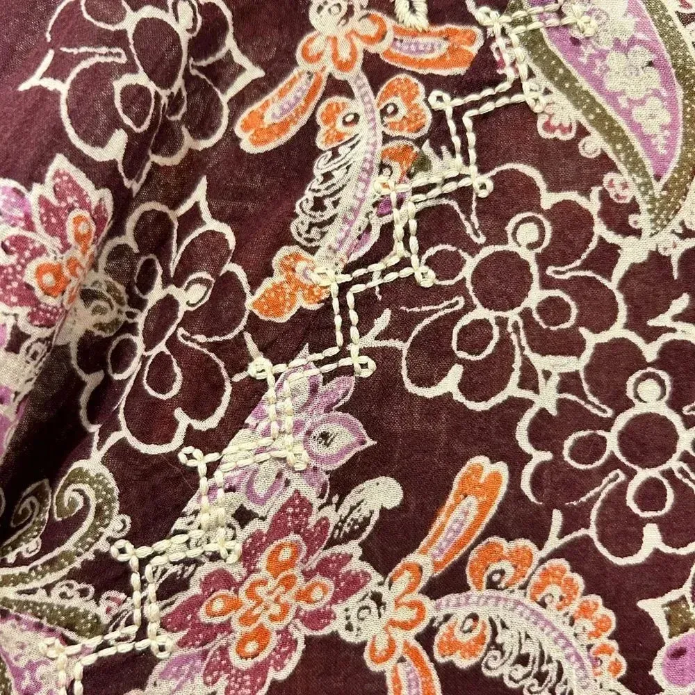 Eddie Bauer Tie Front Cotton‎ Embroidered Top Women’s size Medium - Image 7