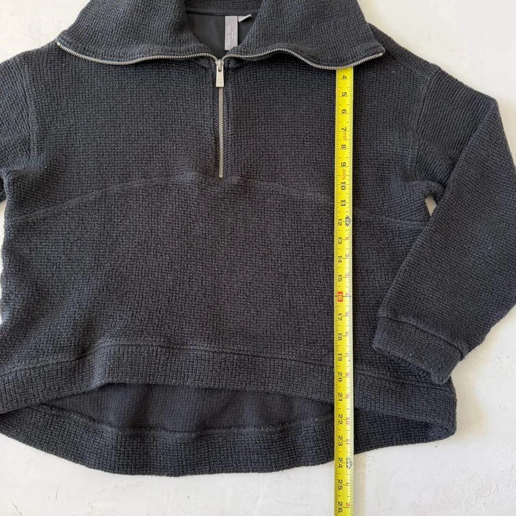 Sweaty Betty Restful Bouclé Half Zip Black Pullover Size 8 - Image 9