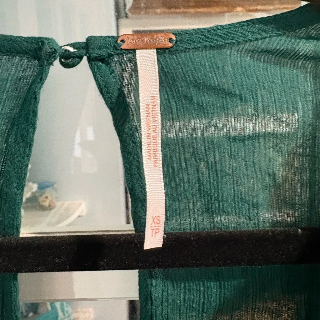 Free‎ People Emerald Green Ruffle Peplum Blouse - Image 3