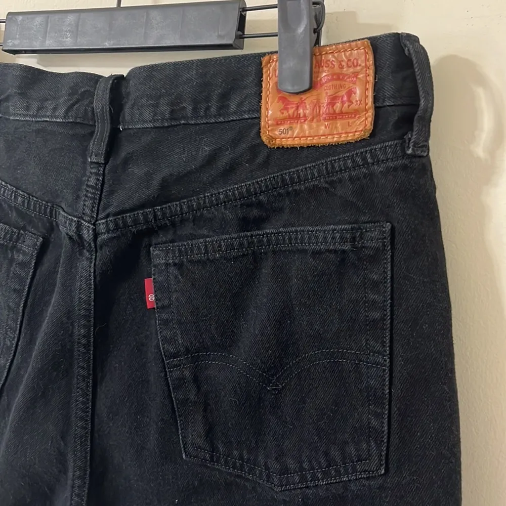 Levi's Lunar Black 501 High Rise Distressed Denim Shorts Size 30 - Image 8