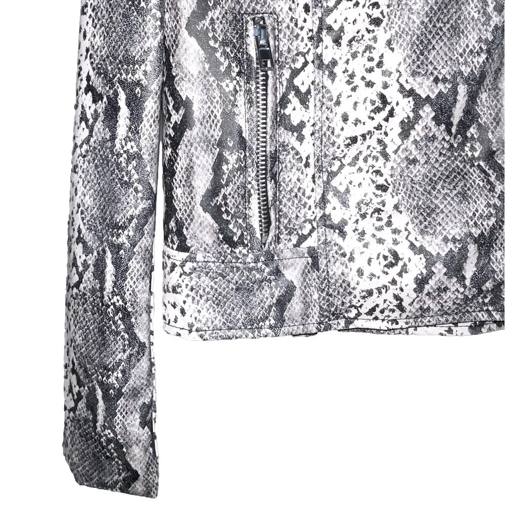 Philosophy Faux Leather Snakeskin Moto Jacket Crop Edgy Layers Womens Medium - Image 5