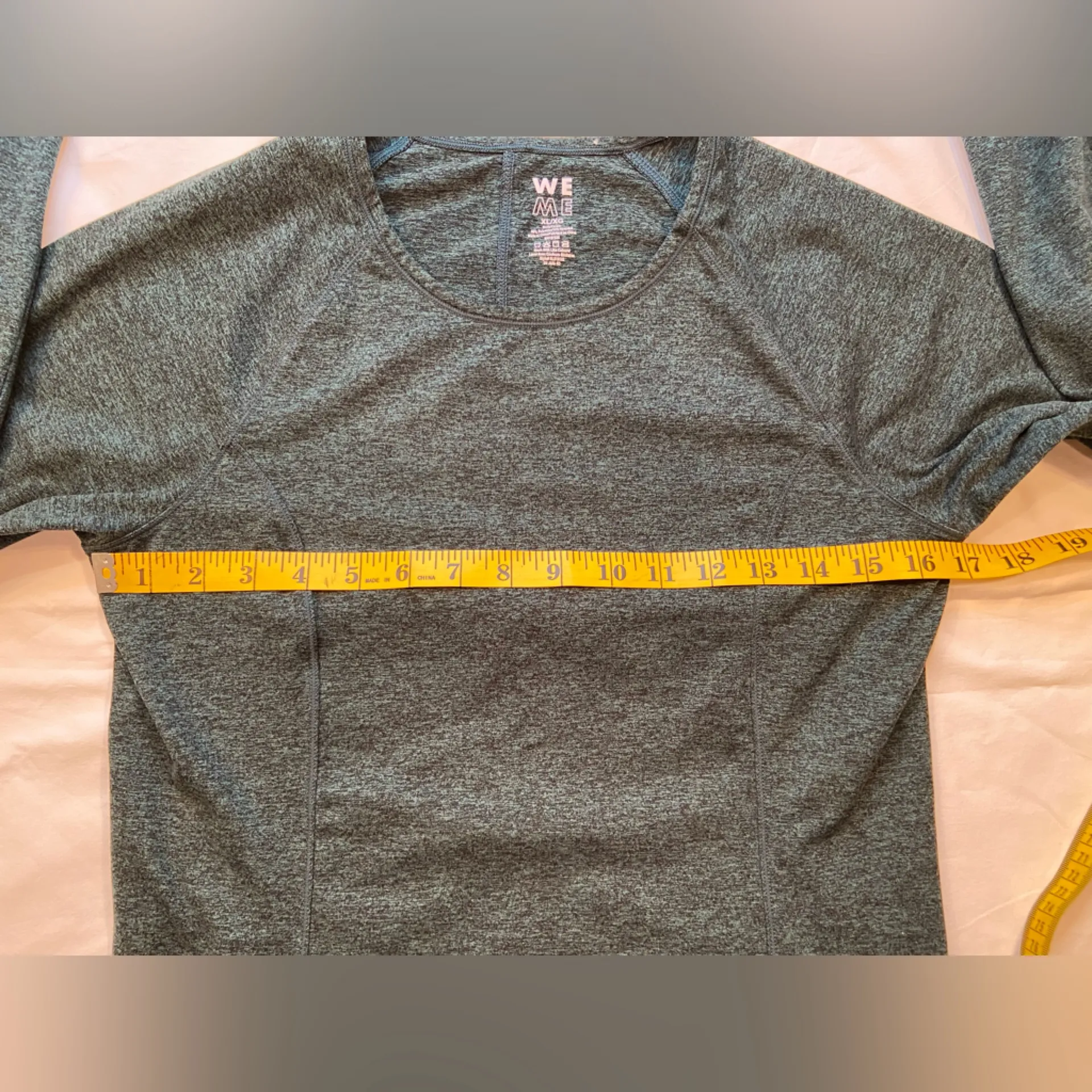 We Over Me‎ athletic top, crew neckline, long sleeve, green tone, size XL - Image 4