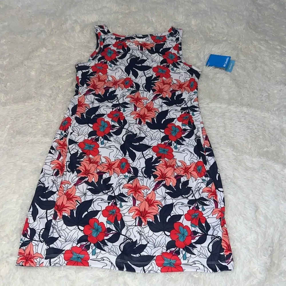 Chill River Color Floral Print Size S P2P 17.5” NWT - Image 3