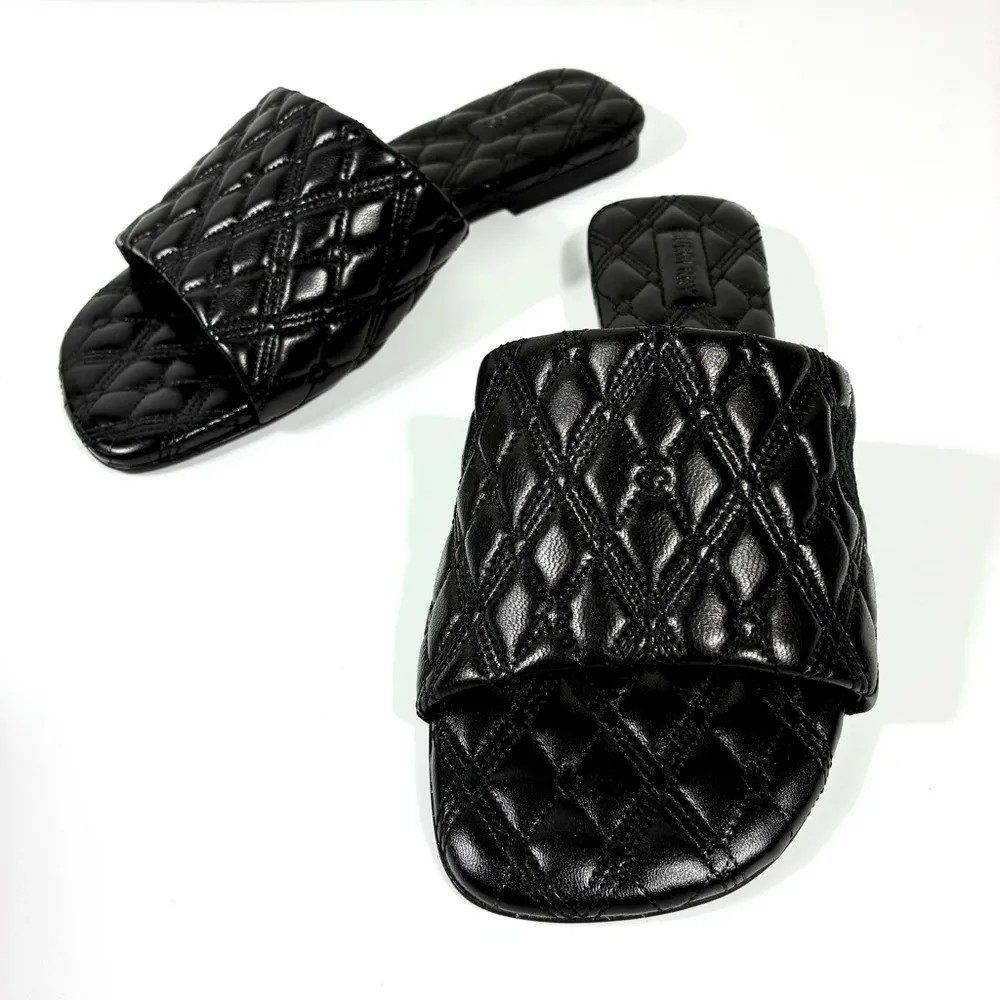 Burberry Quilted Leather Slide Sandals Black 36 NEW - Image 3