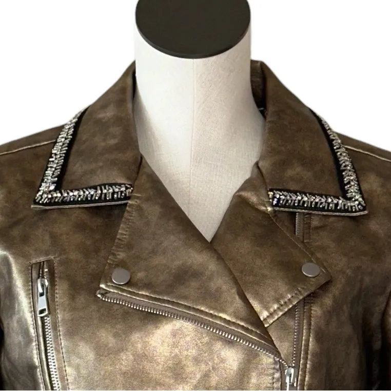 NWT BACCINNI Faux Leather Gold Metallic Studded Collar Line - Image 6