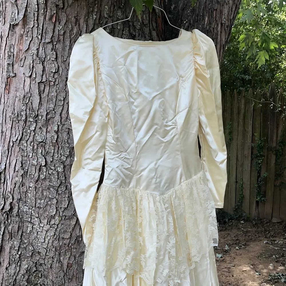 Vintage 50s wedding dress • ivory dress • vintage wedding • lace satin - Image 9