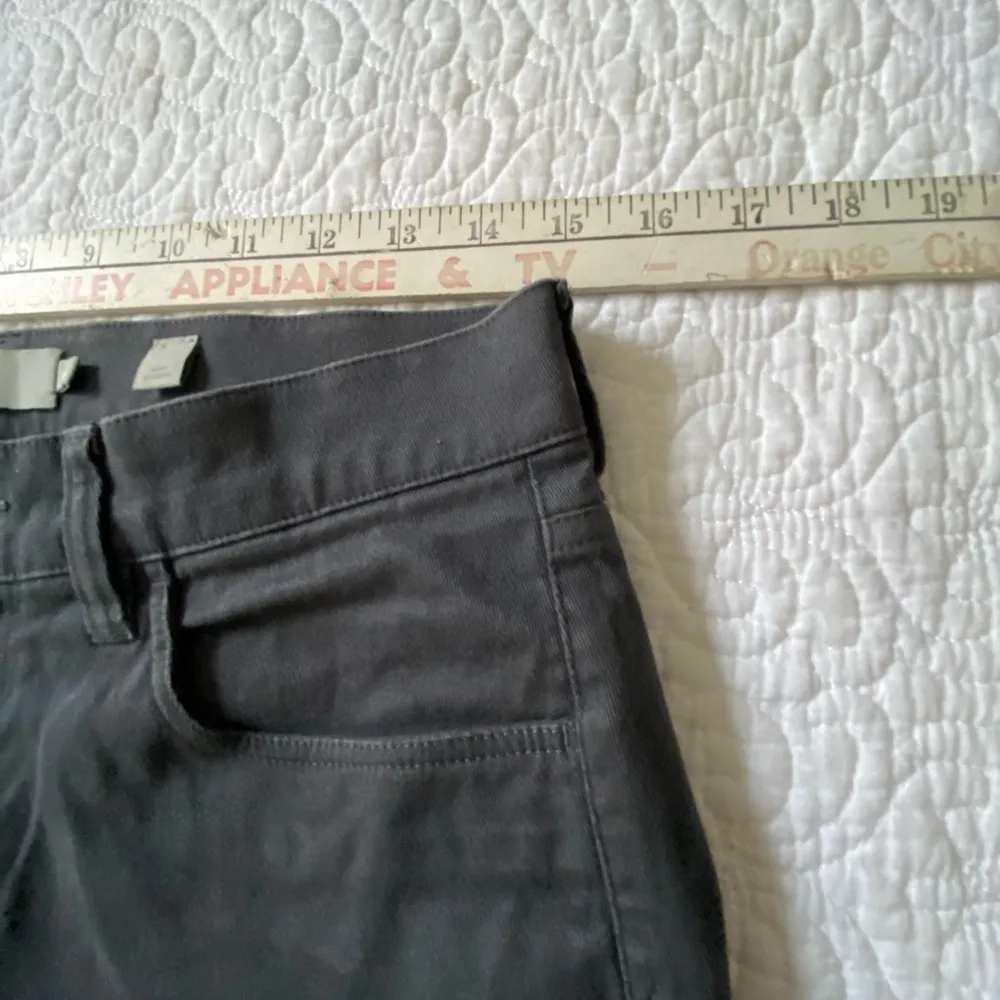Vince Grey Straight Leg Brushed Twill Pants Size 29 Midrise 5 Pocket​ - Image 9