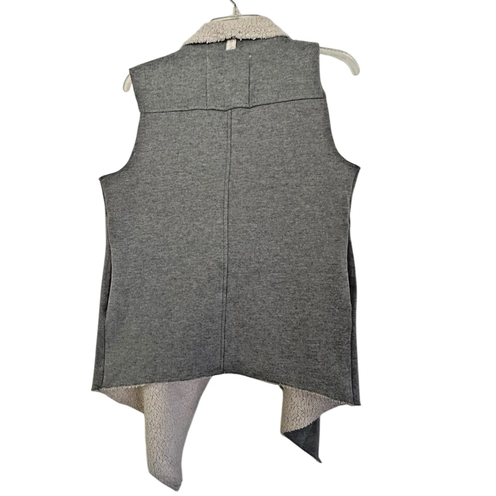 Cavalini Women's Size Medium Grey Sherpa Open Front Western Cardigan Sweater - Image 2